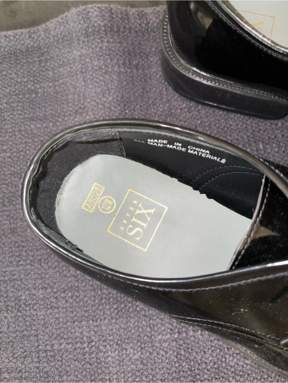 Men’s American Vintage Gloss Black Leather Dress Shoes Polished Oxfords, size 12